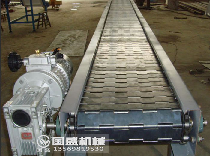 不鏽鋼材質板鏈傳動帶輸送機 不鏽鋼材質板鏈傳動帶輸送機